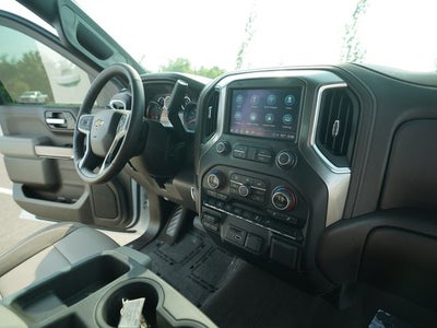 2021 Chevrolet Silverado 1500 4WD Crew Cab Short Bed LT