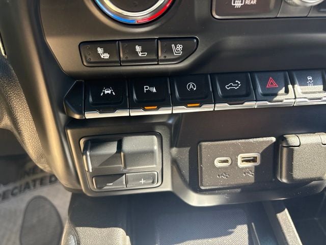 2021 Chevrolet Silverado 1500 4WD Crew Cab Standard Bed LTZ