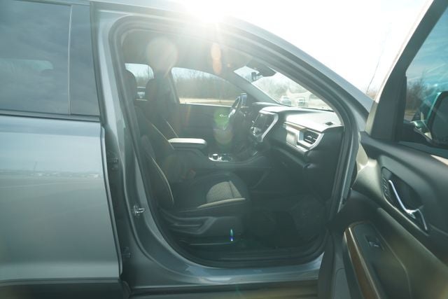 2023 GMC Acadia FWD SLE