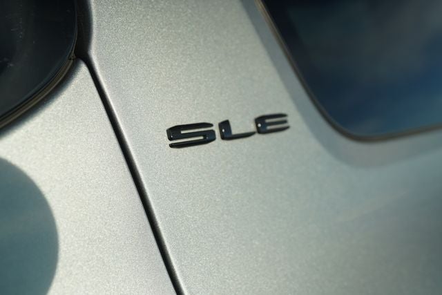 2023 GMC Acadia FWD SLE