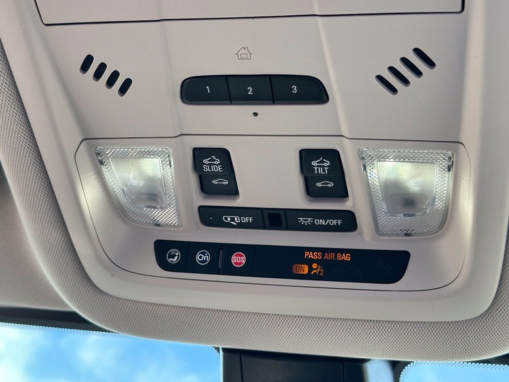 2021 GMC Acadia Denali