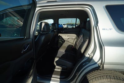 2023 GMC Acadia AWD SLT