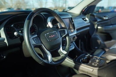 2023 GMC Acadia AWD SLT