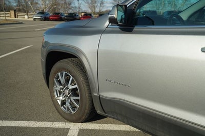 2023 GMC Acadia AWD SLT