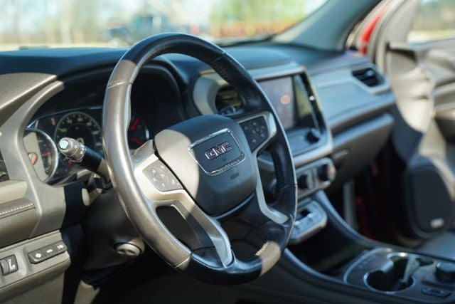2021 GMC Acadia AWD Denali