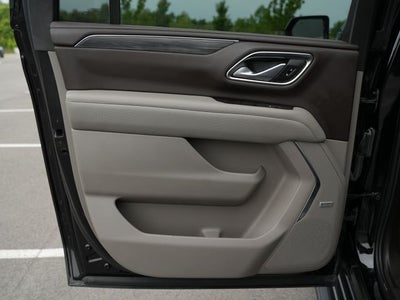 2022 GMC Yukon XL 4WD SLT