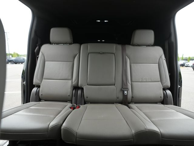 2022 GMC Yukon XL 4WD SLT