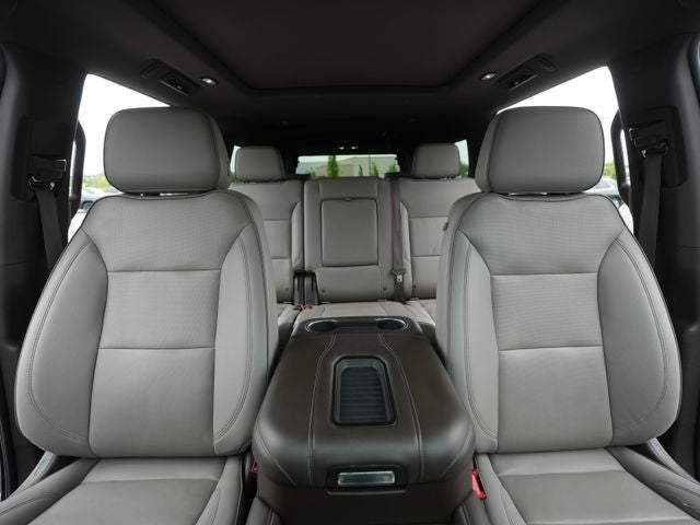 2022 GMC Yukon XL 4WD SLT