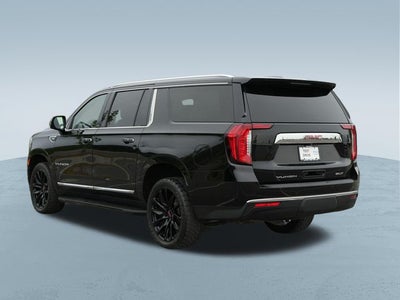 2022 GMC Yukon XL 4WD SLT