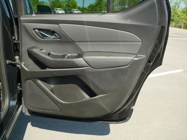 2023 Chevrolet Traverse FWD LT Cloth
