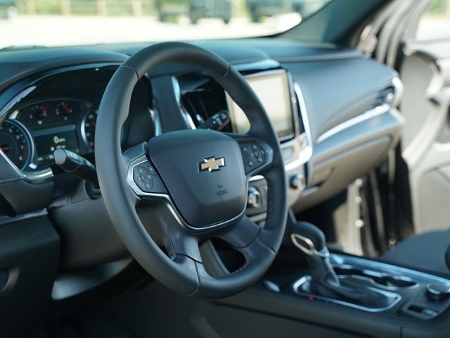 2023 Chevrolet Traverse FWD LT Cloth