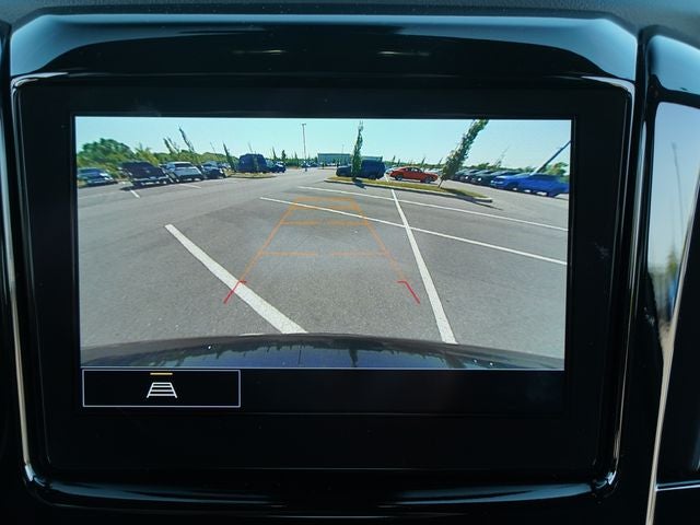 2023 Chevrolet Traverse FWD LT Cloth