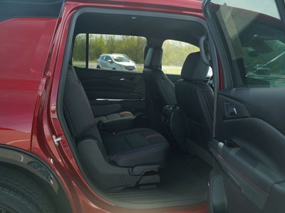 2025 Chevrolet Traverse AWD RS