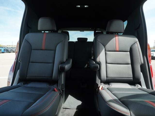 2025 Chevrolet Traverse AWD RS