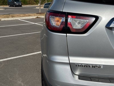2017 Chevrolet Traverse LT 1LT