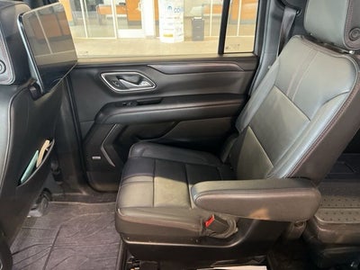 2023 Chevrolet Suburban RST