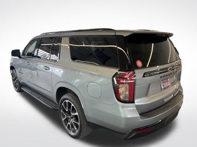 2023 Chevrolet Suburban RST
