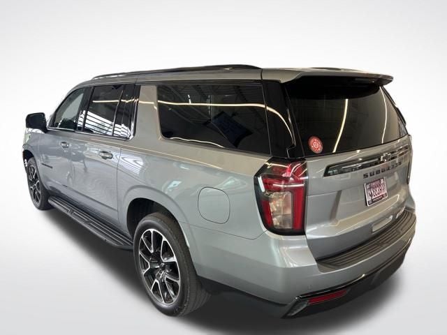 2023 Chevrolet Suburban RST