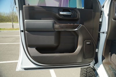 2020 GMC Sierra 2500HD 4WD Crew Cab Standard Bed Denali