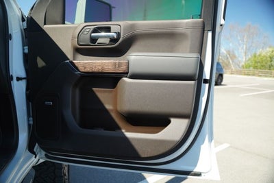 2020 GMC Sierra 2500HD 4WD Crew Cab Standard Bed Denali