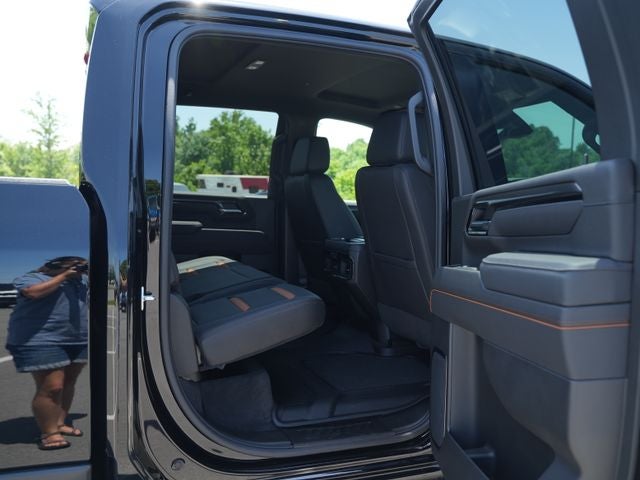 2026 GMC Sierra 2500 HD Crew Cab, Standard Bed, AT4, 4WD