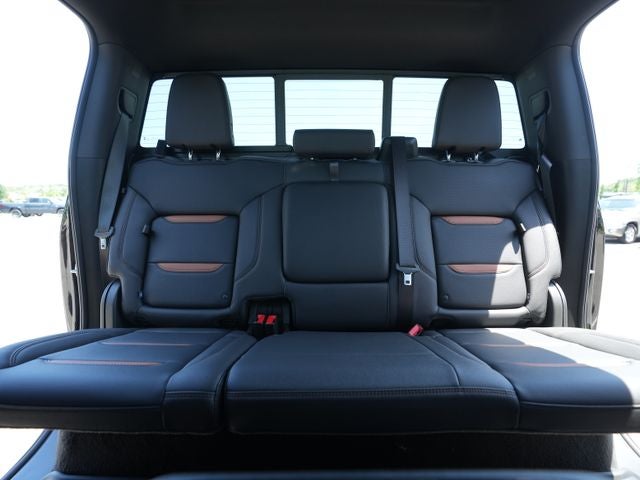 2026 GMC Sierra 2500 HD Crew Cab, Standard Bed, AT4, 4WD