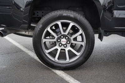 2021 GMC Canyon 4WD Crew Cab Long Box Denali