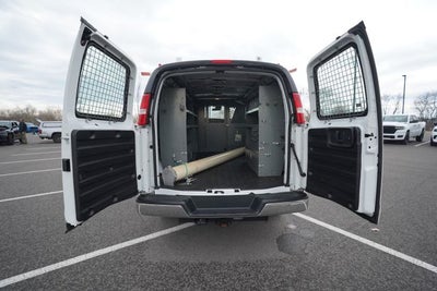 2021 GMC Savana Cargo RWD 3500 Regular Wheelbase Work Van