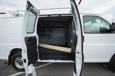 2021 GMC Savana Cargo RWD 3500 Regular Wheelbase Work Van