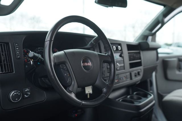 2021 GMC Savana Cargo RWD 3500 Regular Wheelbase Work Van