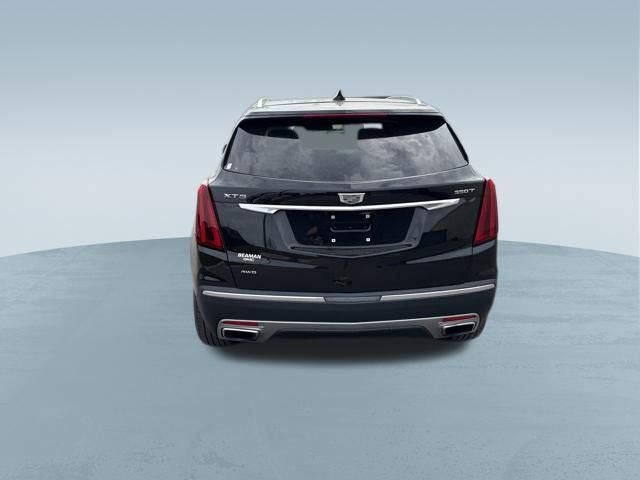2022 Cadillac XT5 AWD Premium Luxury