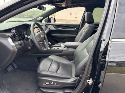 2022 Cadillac XT5 AWD Premium Luxury