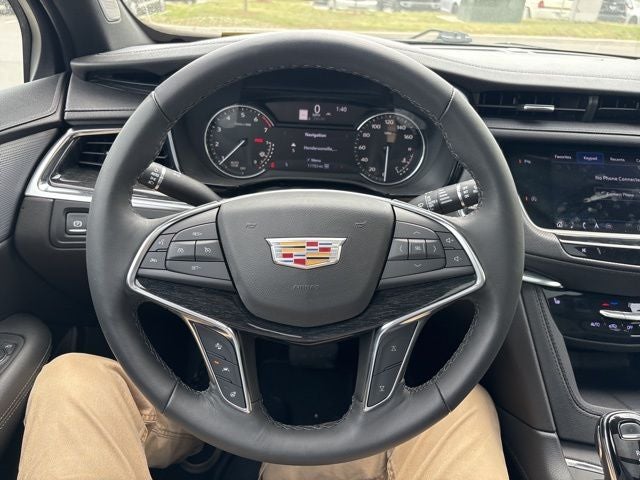 2022 Cadillac XT5 AWD Premium Luxury