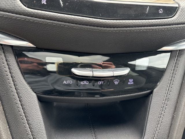 2022 Cadillac XT5 AWD Premium Luxury