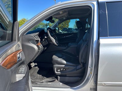 2020 Cadillac Escalade Luxury