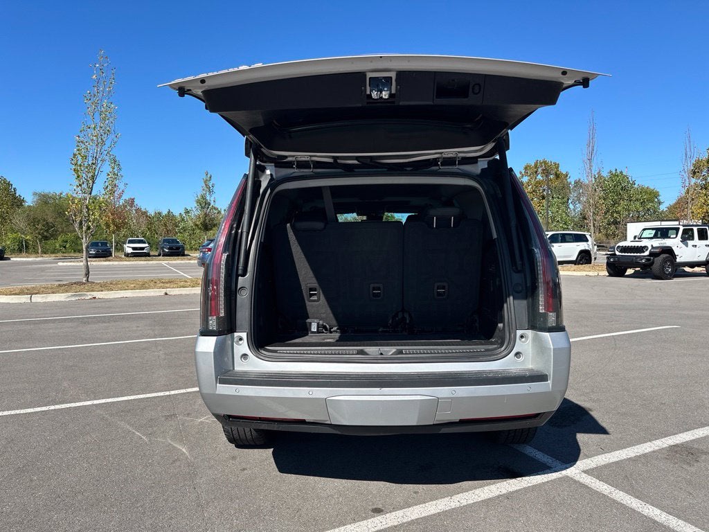 2020 Cadillac Escalade Luxury