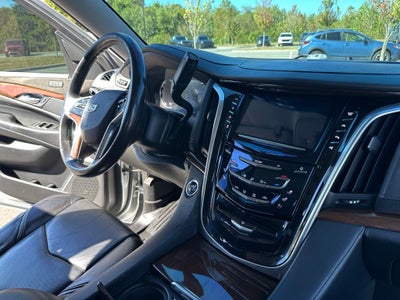 2020 Cadillac Escalade Luxury