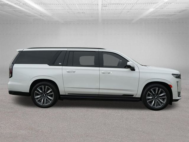 2022 Cadillac Escalade ESV Sport