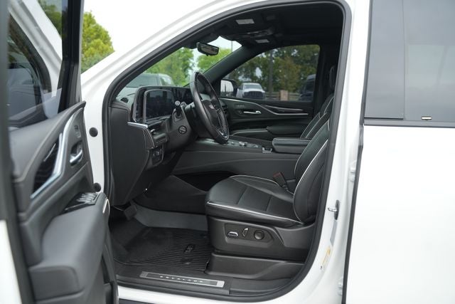 2022 Cadillac Escalade ESV Sport