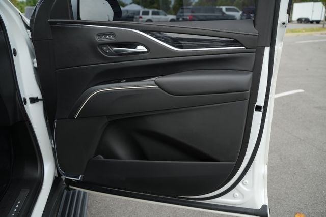 2022 Cadillac Escalade ESV Sport