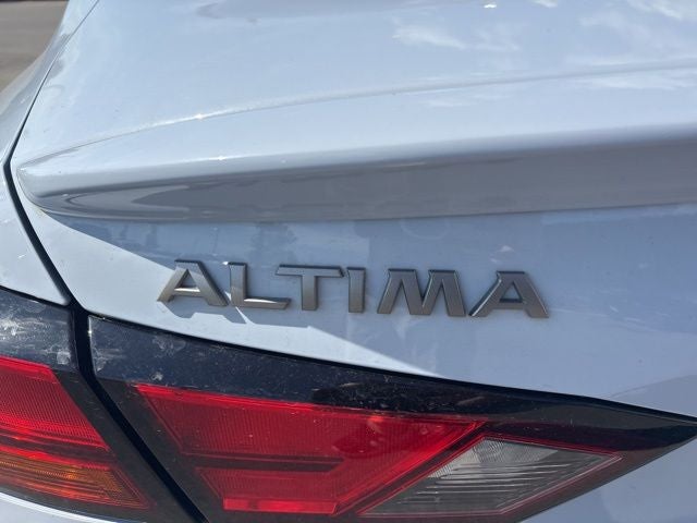 2023 Nissan Altima SR FWD