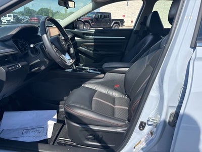 2023 Nissan Altima SR FWD
