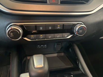 2025 Nissan Altima SR FWD
