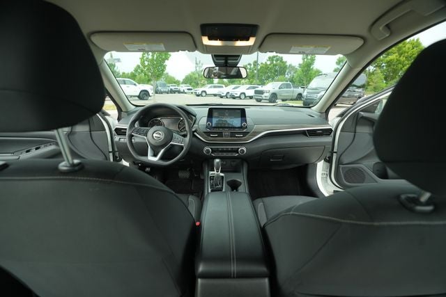 2025 Nissan Altima SV FWD