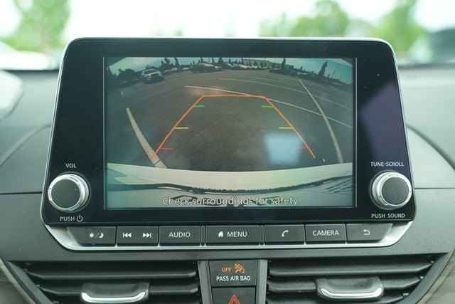 2025 Nissan Altima SV FWD