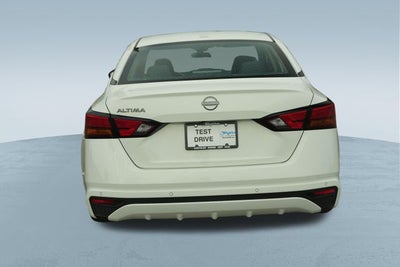 2025 Nissan Altima SV FWD