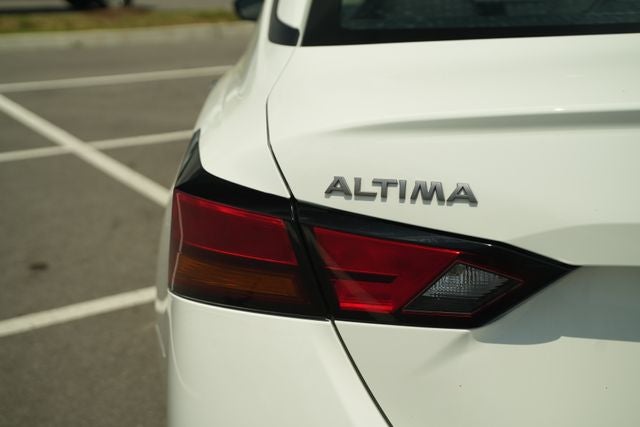 2025 Nissan Altima SV FWD