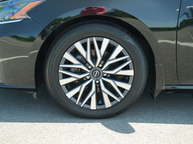 2023 Nissan Altima SV FWD