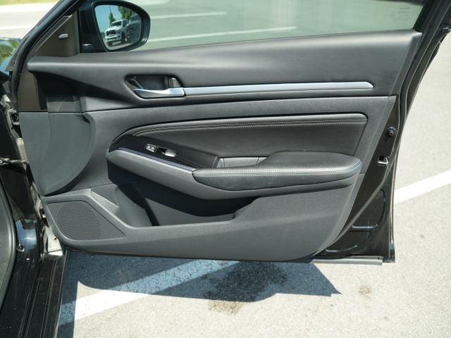 2023 Nissan Altima SV FWD