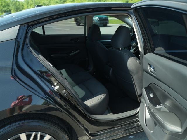 2023 Nissan Altima SV FWD